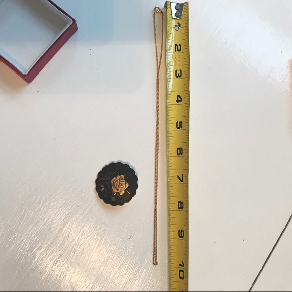 Vintage Damascene necklace/pendant new in box - Picture 5 of 8